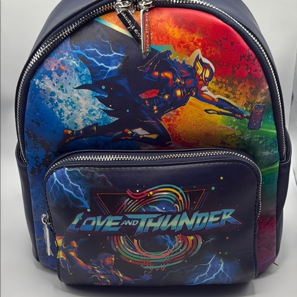 THOR Love and Thunder boys mediumBackpack - NWT MARVEL